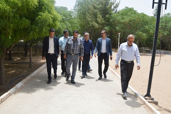 نشست مشترک گروه نظارت و ارزیابی عملکرد استانداری یزد با سرپرست شهرداری اشکذر