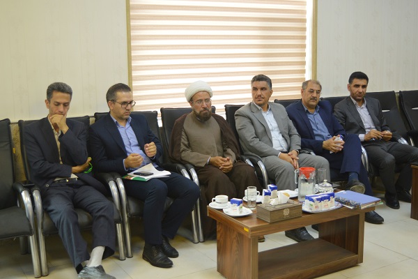 دیدار با رئیس اداره امور مالیاتی شهرستان اشکذر به مناسبت هفته مالیات