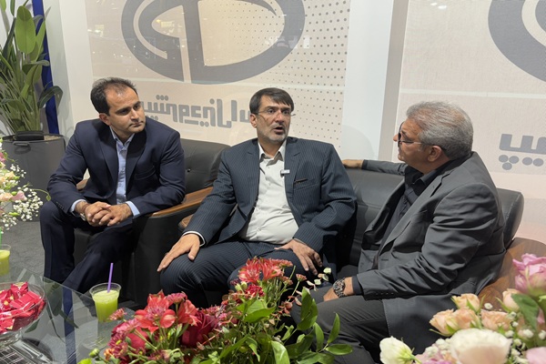 بازدید از چهاردهمین نمایشگاه تخصصی مبلمان و خدمات شهری